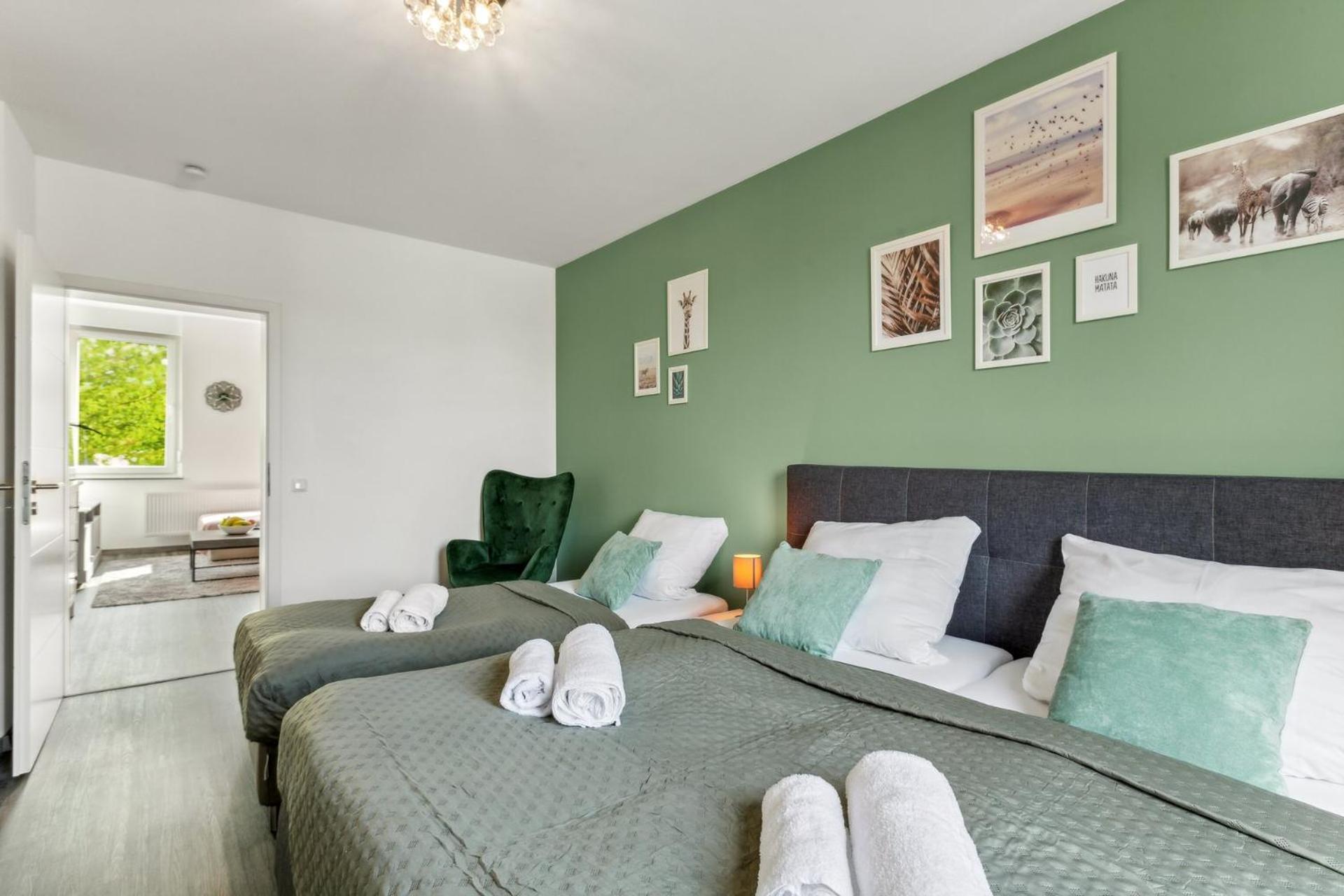 Elegant & Bright ~ Near Schalke 04 ~ Office ~ Free Parking! Apartment Gelsenkirchen Bagian luar foto